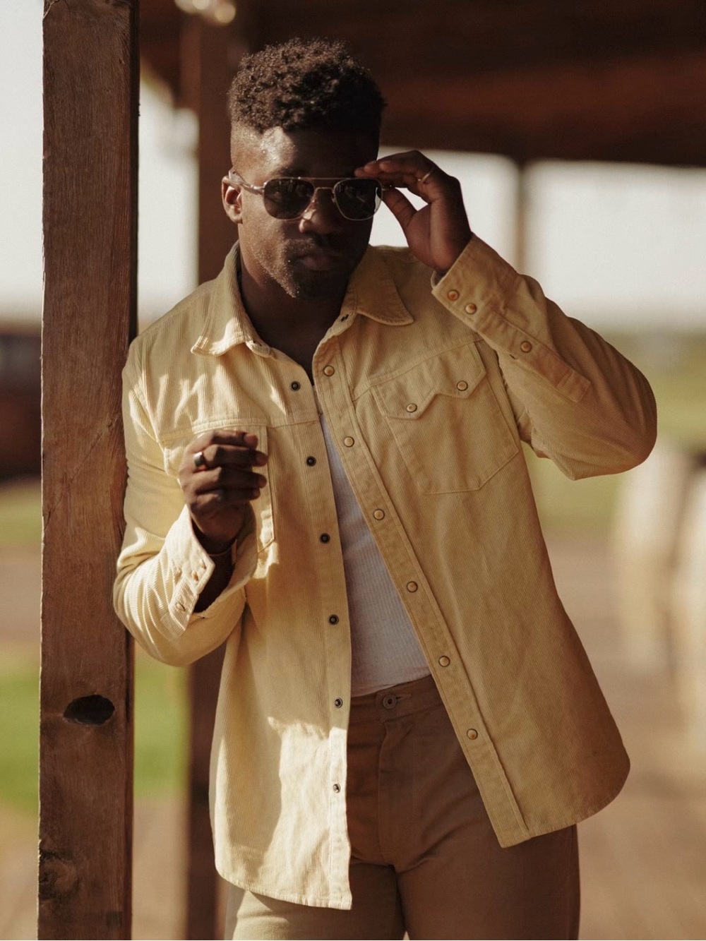 Flint and Tinder Corduroy Western Shirt Medium Salt NWOT - Picture 2 of 8